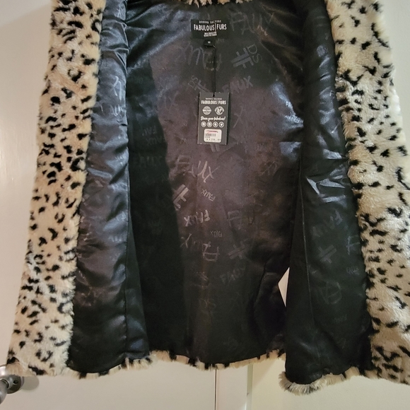 Fur vest - Picture 3 of 3